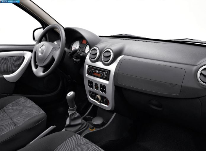 2009 Dacia Logan MCV - фотография 29 из 35 2009 Dacia Logan MCV - фотография 29 из 35