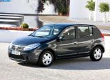 dacia_2009-sandero_1600x1200_008.jpg