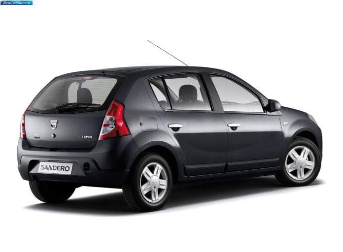 2009 Dacia Sandero - фотография 22 из 35 2009 Dacia Sandero - фотография 22 из 35