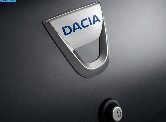 2009 Dacia Sandero - фотография 33 из 35 2009 Dacia Sandero - фотография 33 из 35
