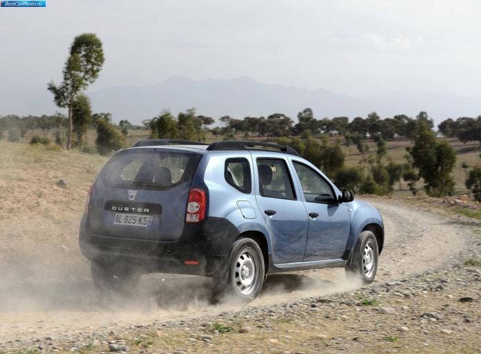 2011 Dacia Duster - фотография 55 из 86