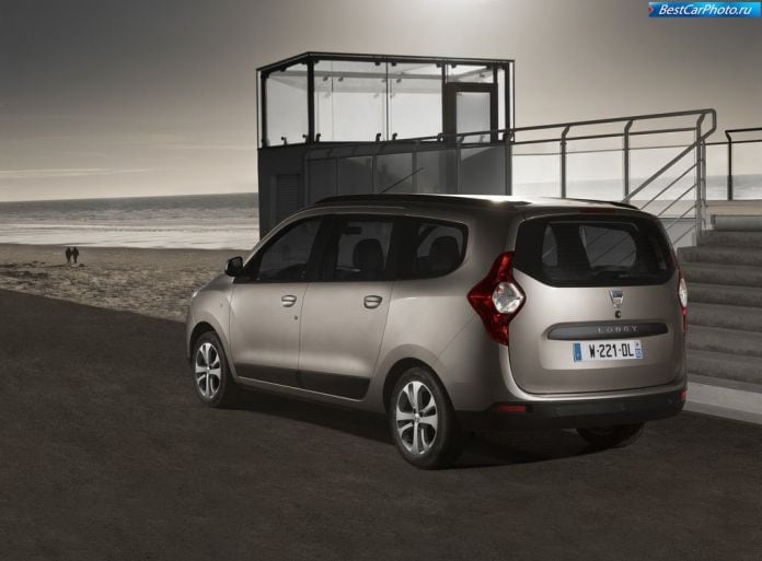 2013 Dacia Lodgy - фотография 7 из 46
