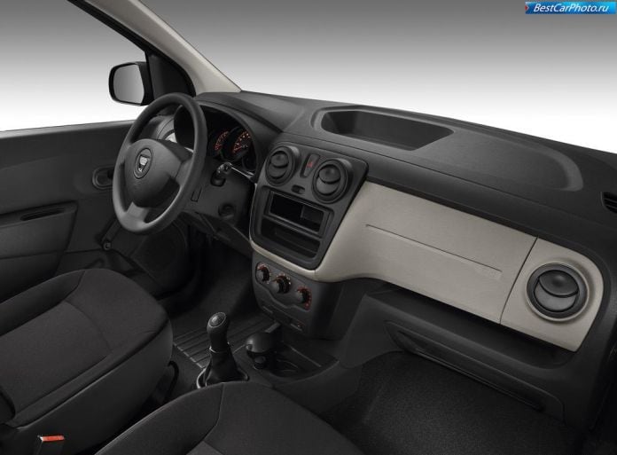 2013 Dacia Lodgy - фотография 23 из 46 2013 Dacia Lodgy - фотография 23 из 46