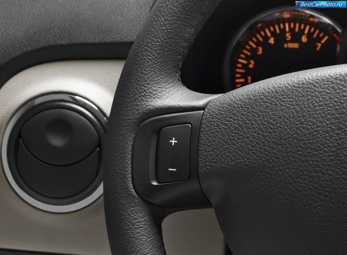 2013 Dacia Lodgy - фотография 34 из 46 2013 Dacia Lodgy - фотография 34 из 46