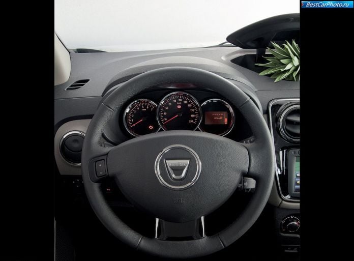 2013 Dacia Lodgy - фотография 39 из 46 2013 Dacia Lodgy - фотография 39 из 46