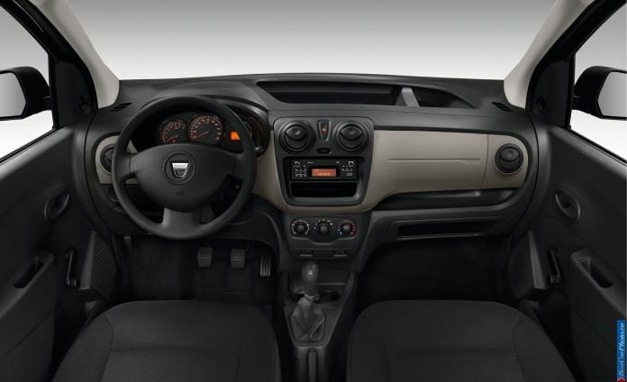 2013 Dacia Dokker - фотография 31 из 41 2013 Dacia Dokker - фотография 31 из 41