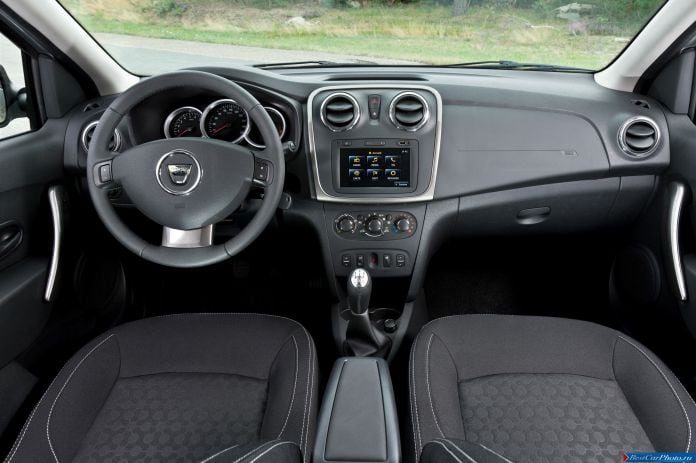 2013 Dacia Logan - фотография 7 из 7 2013 Dacia Logan - фотография 7 из 7