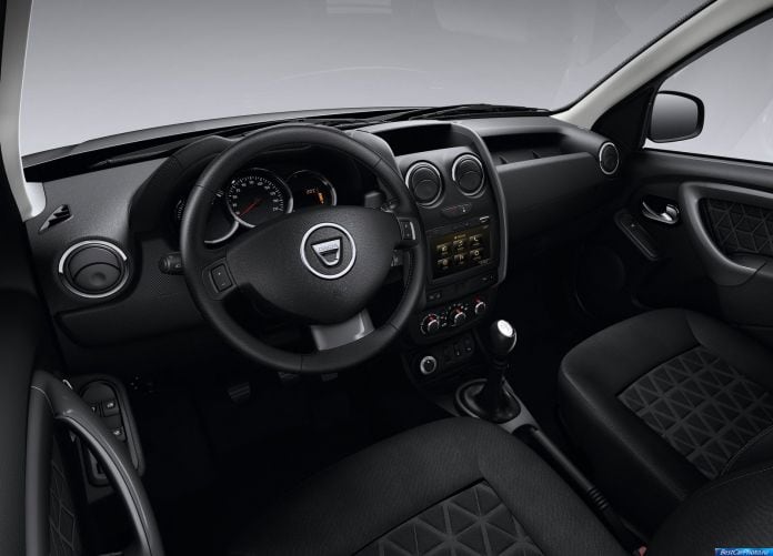 2014 Dacia Duster - фотография 36 из 78 2014 Dacia Duster - фотография 36 из 78