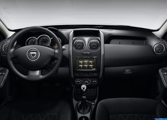 2014 Dacia Duster - фотография 38 из 78 2014 Dacia Duster - фотография 38 из 78