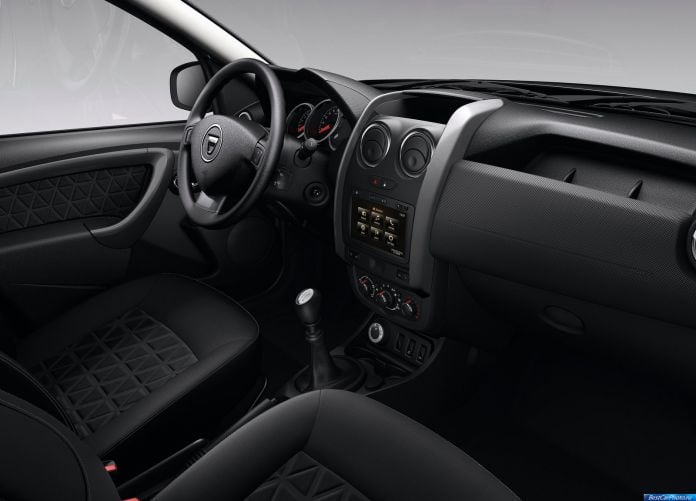 2014 Dacia Duster - фотография 41 из 78 2014 Dacia Duster - фотография 41 из 78