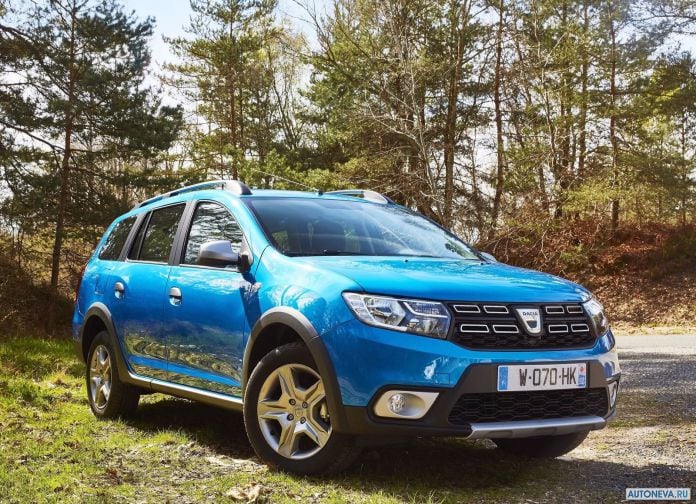 2018 Dacia Logan MCV Stepway - фотография 2 из 38 2018 Dacia Logan MCV Stepway - фотография 2 из 38