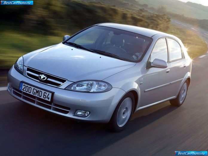 2004 Daewoo Lacetti Cdx - фотография 1 из 76