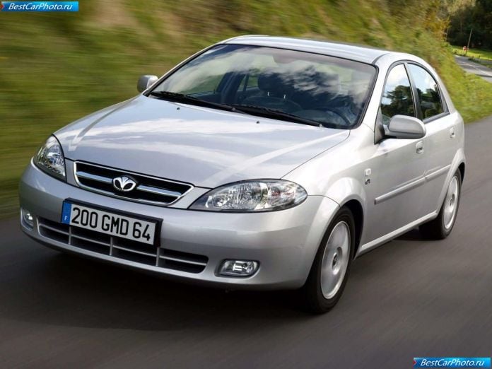 2004 Daewoo Lacetti Cdx - фотография 2 из 76