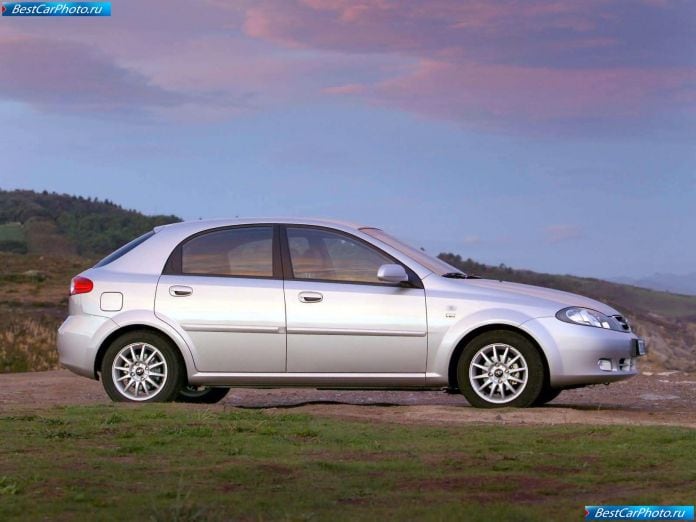 2004 Daewoo Lacetti Cdx - фотография 11 из 76