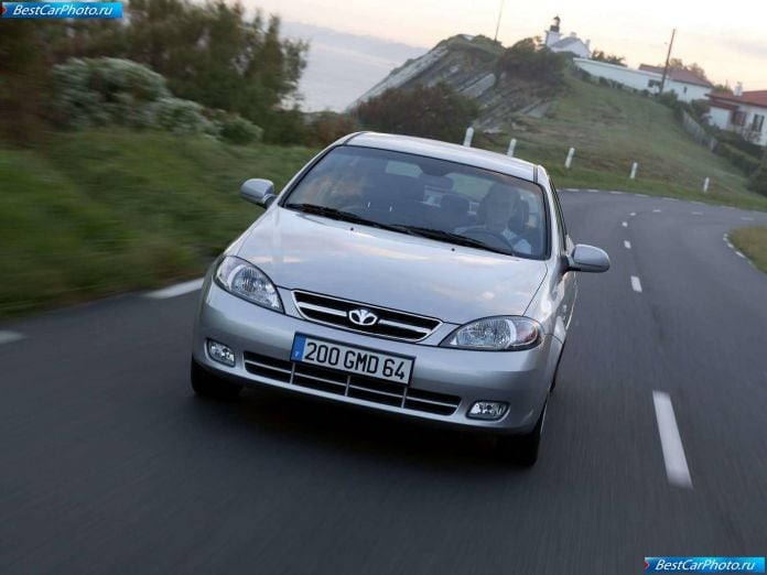 2004 Daewoo Lacetti Cdx - фотография 15 из 76