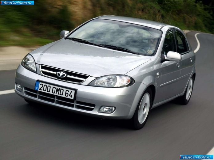 2004 Daewoo Lacetti Cdx - фотография 17 из 76