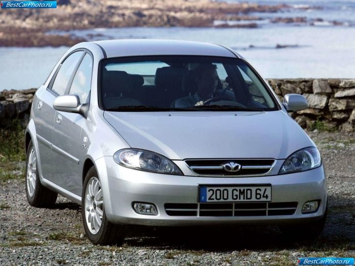 2004 Daewoo Lacetti Cdx - фотография 23 из 76