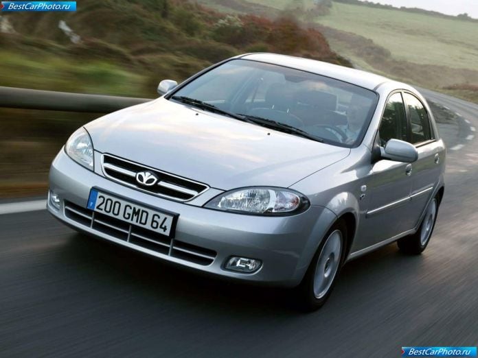 2004 Daewoo Lacetti Cdx - фотография 24 из 76