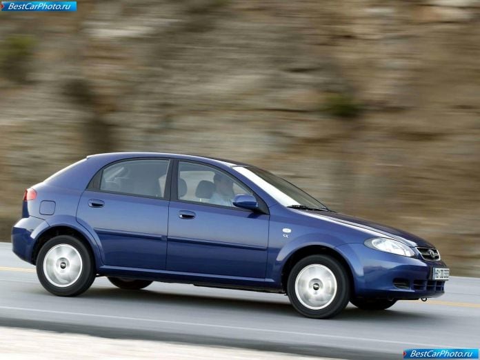 2004 Daewoo Lacetti Sx - фотография 24 из 58