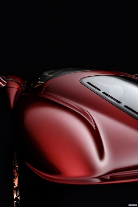 2019 De Tomaso P72 - фотография 18 из 19