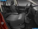 dodge_2010-caliber_1600x1200_008.jpg