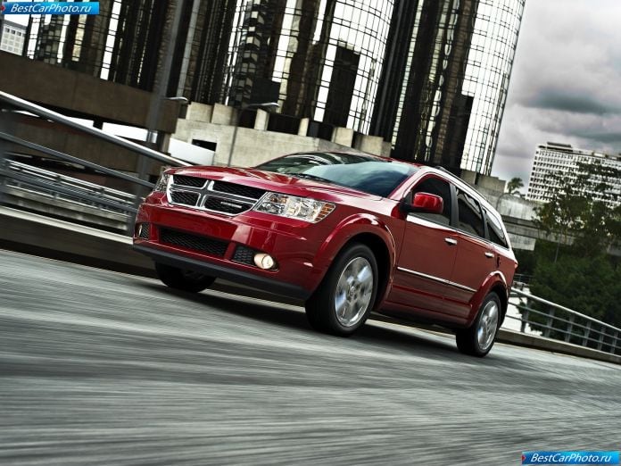 2011 Dodge Journey - фотография 2 из 18