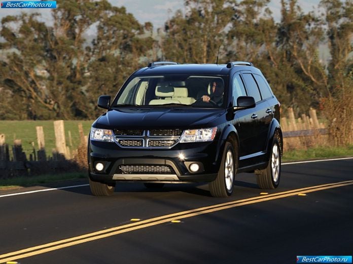 2011 Dodge Journey - фотография 7 из 18