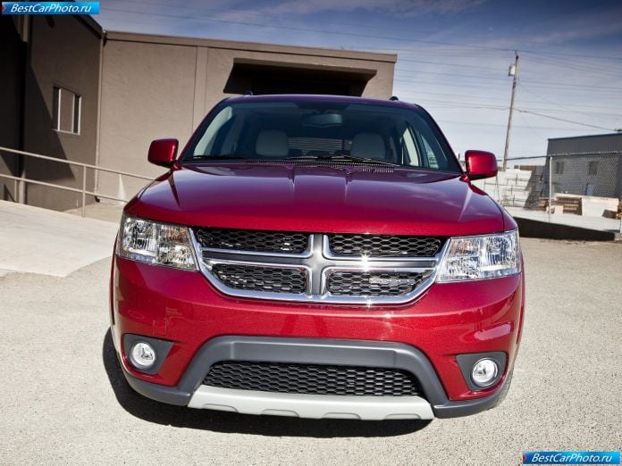 2011 Dodge Journey - фотография 10 из 18