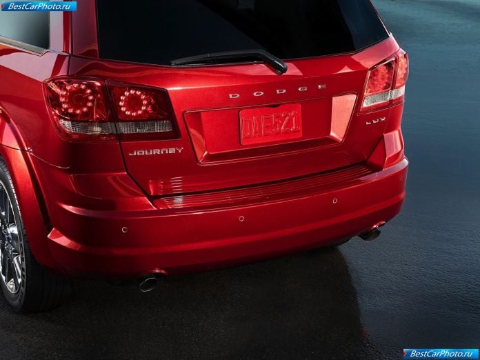 2011 Dodge Journey - фотография 15 из 18