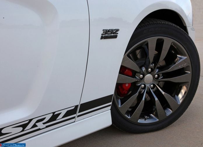 2013 Dodge Charger SRT8 392 Appearance Package - фотография 7 из 8