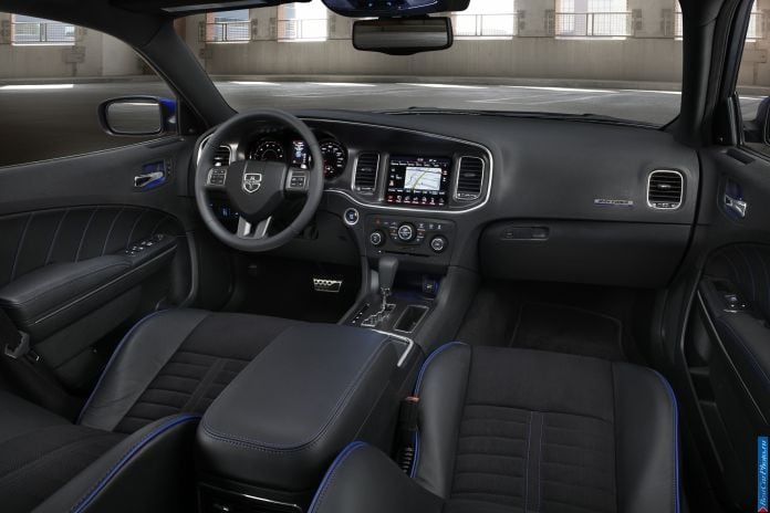 2013 Dodge Charger Daytona - фотография 19 из 25