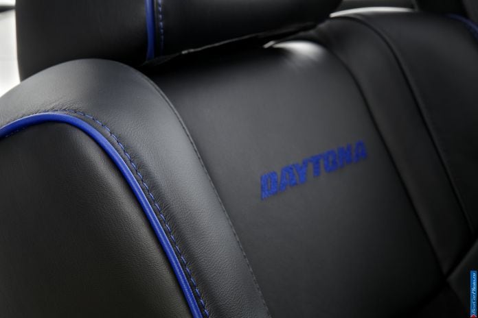 2013 Dodge Charger Daytona - фотография 24 из 25
