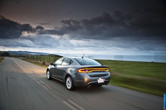 2013 Dodge Dart - фотография 23 из 105