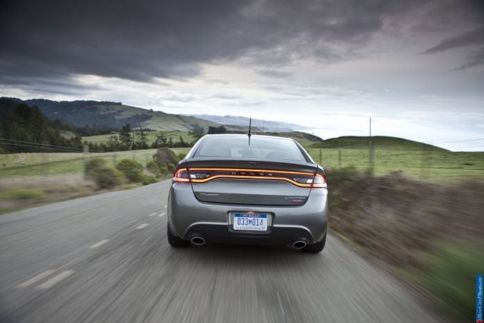 2013 Dodge Dart - фотография 25 из 105