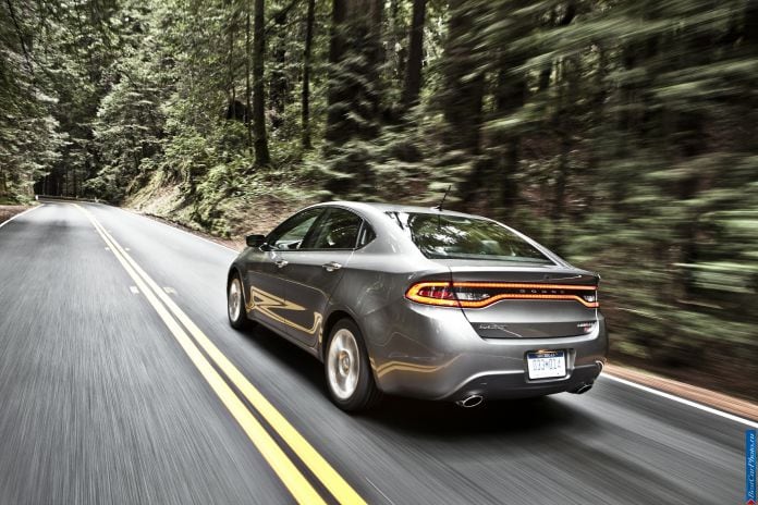 2013 Dodge Dart - фотография 36 из 105
