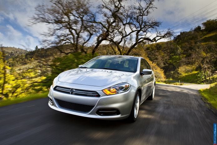 2013 Dodge Dart - фотография 40 из 105
