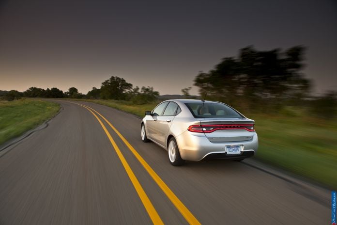 2013 Dodge Dart - фотография 45 из 105