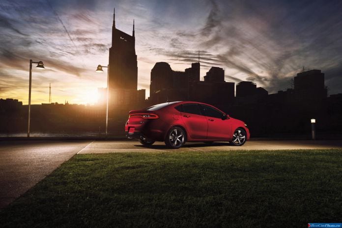 2013 Dodge Dart GT - фотография 8 из 12