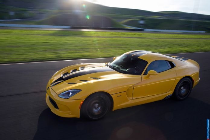 2013 Dodge Viper SRT - фотография 26 из 76