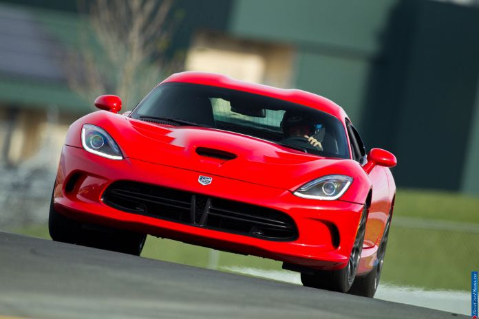 2013 Dodge Viper SRT - фотография 45 из 76