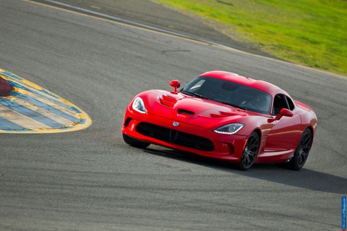 2013 Dodge Viper SRT - фотография 46 из 76