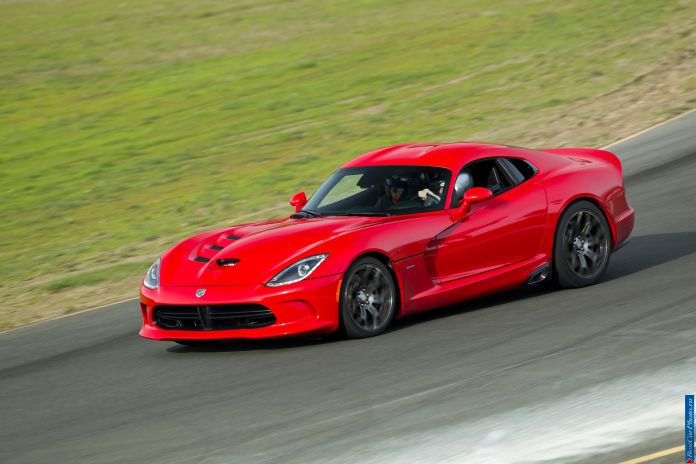 2013 Dodge Viper SRT - фотография 50 из 76