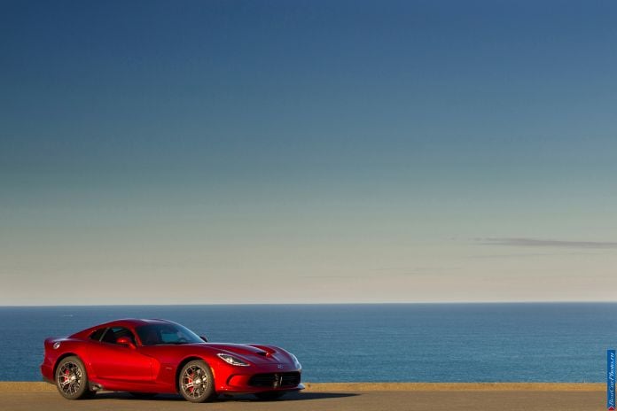 2013 Dodge Viper SRT GTS - фотография 10 из 94