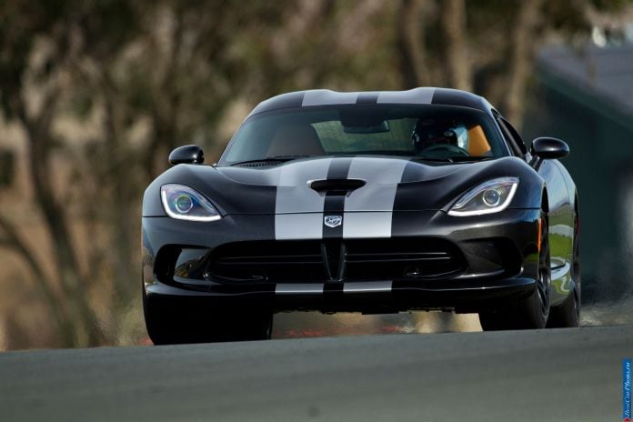 2013 Dodge Viper SRT GTS - фотография 19 из 94