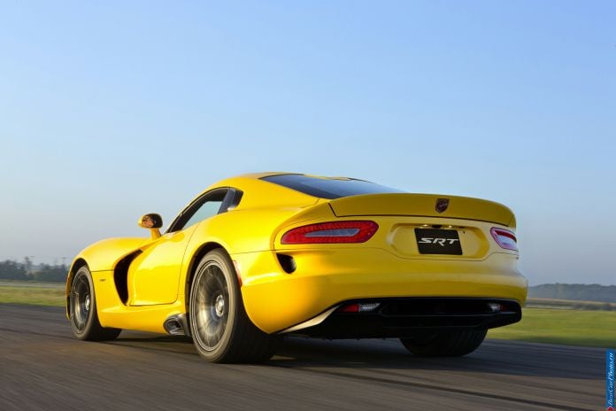 2013 Dodge Viper SRT GTS - фотография 35 из 94