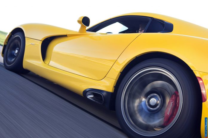 2013 Dodge Viper SRT GTS - фотография 39 из 94