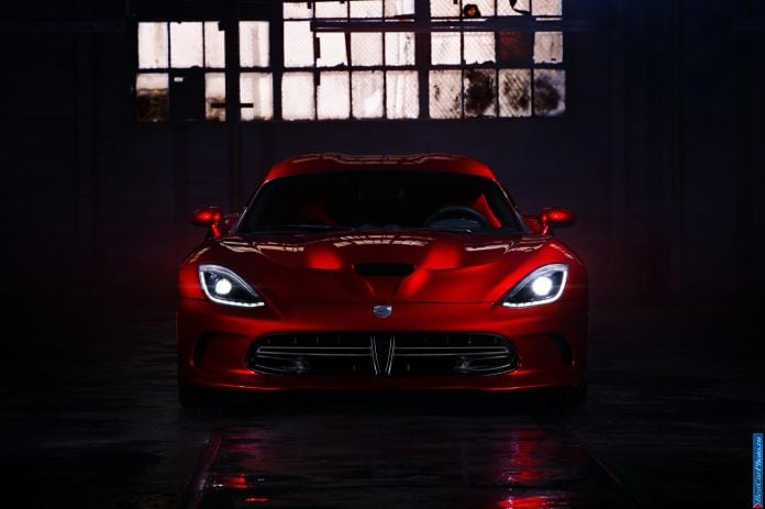 2013 Dodge Viper SRT GTS - фотография 51 из 94
