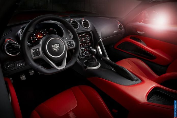 2013 Dodge Viper SRT GTS - фотография 74 из 94