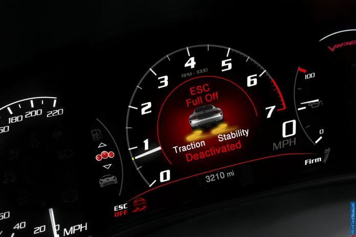2013 Dodge Viper SRT GTS - фотография 82 из 94