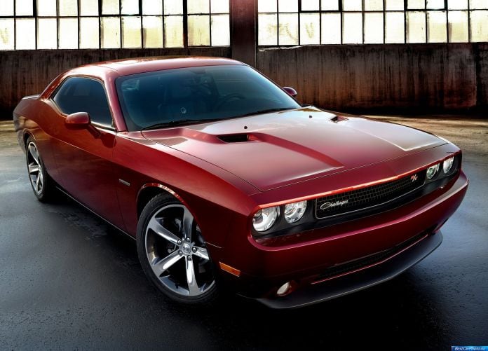 2014 Dodge Challenger 100th Anniversary Edition - фотография 1 из 17